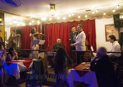 Cuatro Compases inauguración 12